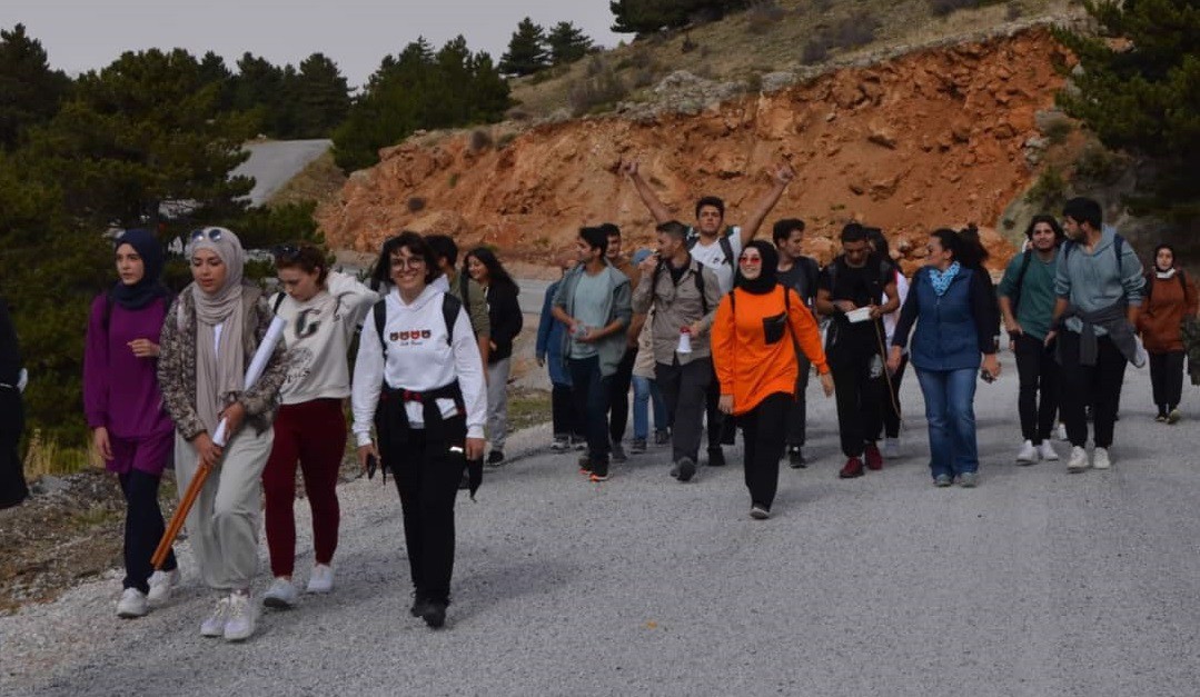 Kestel ormanı çevre temizliği